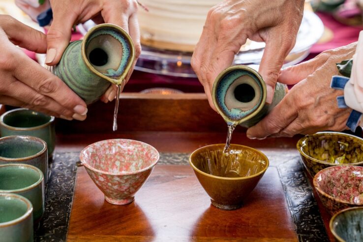 pouring sake